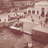 Visita delle Autorità al Porto. Inaugurazione del monumento al Ponte Federico Guglielmo (taglio)