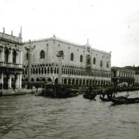 Palazzo Ducale visto dalla laguna (taglio)