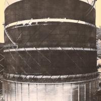 Terza di copertina - gasometro costruito nello stabilimento della Costruzioni e Impianti Industriali, marzo - aprile 1957, anno V, n. 2