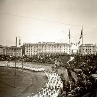 Concorso Federale Ginnastico. Sfilata dei marinai (taglio)