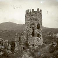 Torriglia. Il Castello - Torrione (taglio)