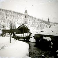 Molini. La chiesa (taglio)