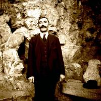 Ritratto maschile (taglio)