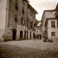 Torriglia. Piazza Fieschi (taglio)